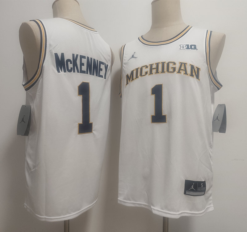 Men's Michigan Wolverines #1 Donaven McCulley White 2026 Vapor Limited Stitched Football Jersey