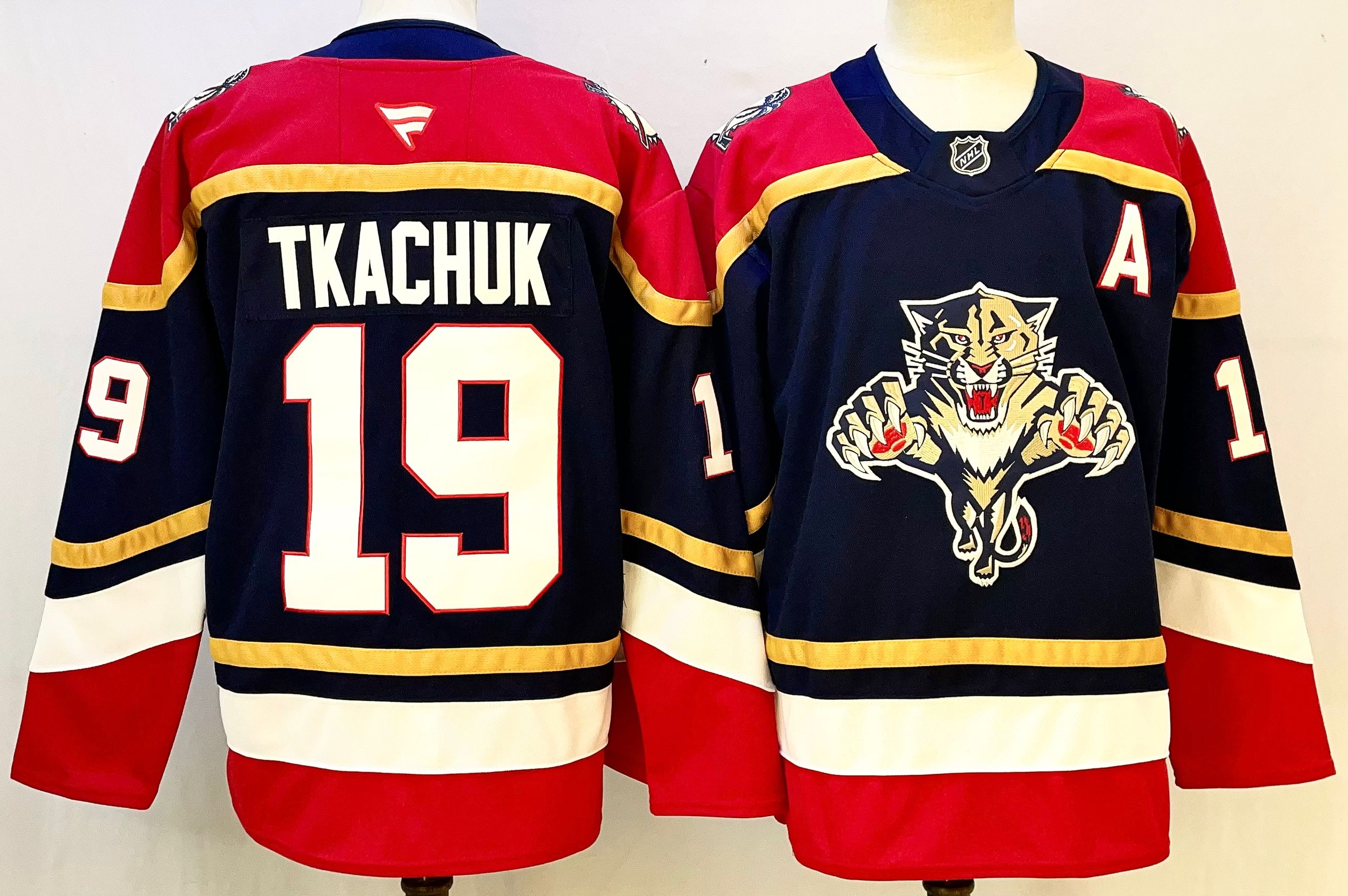 Men's Florida Panthers #19 Matthew Tkachuk Black 2024-25 Home With A Patch Stitched Hockey Jersey Men's Florida Panthers #19 Matthew Tkachuk Black 2024-25 Home With A Patch Stitched Hockey Jersey