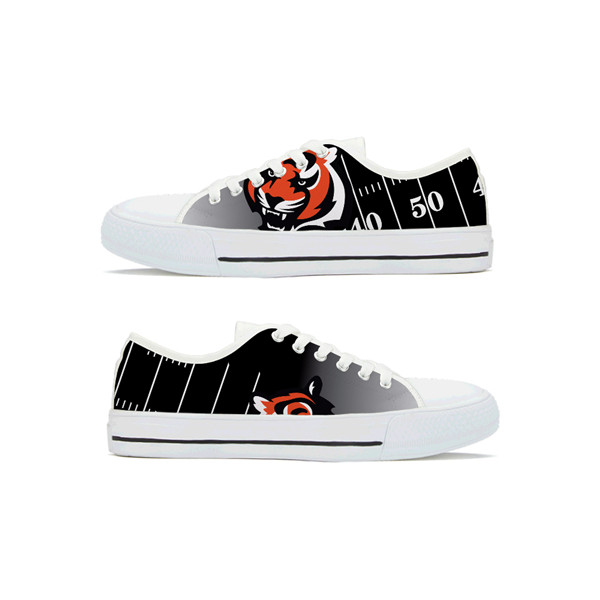 Men's Cincinnati Bengals Low Top Canvas Sneakers 003 Men's Cincinnati Bengals Low Top Canvas Sneakers 003